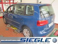 Gebraucht VW Touran Business 105 PS (77 kW) 2013 Blau Van / Kleinbus