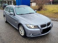 Gebraucht BMW 320 Lifestyle 184 PS (135 kW) 2011 Grau Kombi