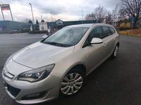 Gebraucht Opel Astra 110 PS (80 kW) 2013 Kombi