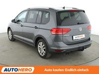 Gebraucht VW Touran Comfortline 150 PS (110 kW) 2016 Grau Van / Kleinbus