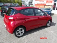 Gebraucht Hyundai i10 67 PS (49 kW) 2022 Rot Kleinwagen