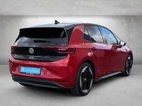 Gebraucht VW ID.3 Pro 150 kW (204 PS) 2023 Kings red metallic Kleinwagen