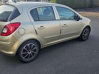 Gebraucht Opel Corsa 80 PS (58 kW) 2007 Champagner silber m2 Kleinwagen