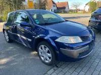 Gebraucht Renault Mégane 112 PS (82 kW) 2006 Blau Kleinwagen