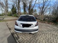 gebraucht Peugeot 207 guter Zustand