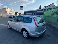 Gebraucht Ford Focus Style 90 PS (66 kW) 2008 Grau Kombi