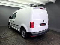 Gebraucht VW Caddy 84 PS (61 kW) 2016 Weiß Van / Kleinbus