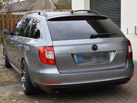 Second-hand Skoda Superb 170 CP (125 kW) 2012 Gri Break