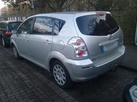 Gebraucht Toyota Corolla Verso 129 PS (94 kW) 2009 Silber Van / Kleinbus