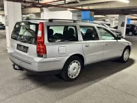 Gebraucht Volvo V70 Kinetic 163 PS (119 kW) 2005 Silber Kombi