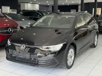 Gebraucht VW Golf VIII Life 150 PS (110 kW) 2021 Schwarz Kombi