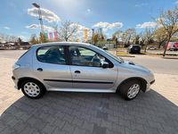 Gebraucht Peugeot 206 75 PS (55 kW) 2006 Grau Kleinwagen