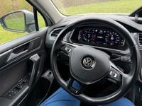 Gebraucht VW Tiguan Allspace Highline 150 PS (110 kW) 2021 Weiß SUV