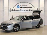 Gebraucht VW Passat 150 PS (110 kW) 2025 Silber Kombi
