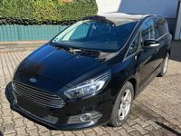 Gebraucht Ford S-MAX S 211 PS (155 kW) 2018 Schwarz Van / Kleinbus