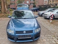 Gebraucht Fiat Stilo Dynamic 133 PS (97 kW) 2002 Blau Limousine