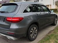 Gebraucht Mercedes GLC220 170 PS (125 kW) 2018 Selenitgrau  metalliclack SUV