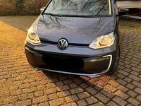 Gebraucht VW e-up! Style 61 kW (83 PS) 2022 Grau Kleinwagen