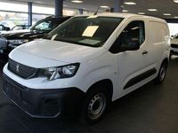 Gebraucht Peugeot Partner 76 PS (55 kW) 2021 Weiß Van / Kleinbus