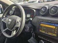 Gebraucht Dacia Duster Prestige 116 PS (85 kW) 2019 Gletscherweiss SUV