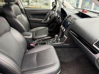 Gebraucht Subaru Forester Premium 147 PS (108 kW) 2018 Weiß SUV