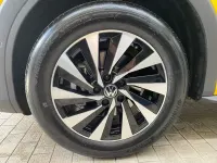 Neu VW T-Roc Cabriolet Life 116 PS (85 kW) 2026 Canary yellow / uni schwarz... SUV