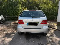 Gebraucht Mercedes B150 95 PS (69 kW) 2008 Silber Van / Kleinbus
