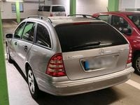 Gebraucht Mercedes C200 163 PS (119 kW) 2006 Gold Kombi