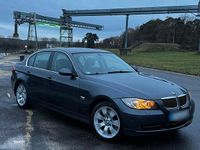Gebraucht BMW 330 231 PS (169 kW) 2006 Grau Limousine