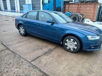 Gebraucht Audi A4 Attraction 143 PS (105 kW) 2012 Blau Limousine