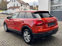 Gebraucht Audi Q2 Design 116 PS (85 kW) 2018 Orange SUV