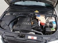 Gebraucht Audi A4 101 PS (74 kW) 2000 Gold Limousine