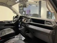 Używany VW Multivan 199 KM (146 kW) 2021 Czarny Minivan