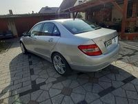 Gebraucht Mercedes C220 Elegance 170 PS (125 kW) 2007 Silber Limousine