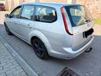 Gebraucht Ford Focus 109 PS (80 kW) 2008 Grau Kombi
