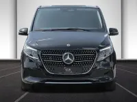 Gebraucht Mercedes V300 Avantgarde 237 PS (174 kW) 2025 Schwarz Van / Kleinbus