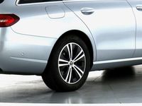 Gebraucht Mercedes E220 Avantgarde 200 PS (147 kW) 2022 Metalliclack hightechsilber (metallic) Kombi