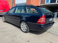 Gebraucht Mercedes C180 163 PS (119 kW) 2004 Blau Kombi