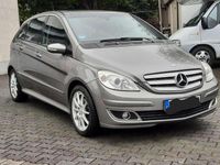 Gebraucht Mercedes B200 136 PS (100 kW) 2007 Cubanitmet. Van / Kleinbus