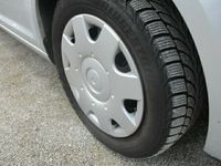 Gebraucht VW Touran Trendline 140 PS (102 kW) 2010 Silber metallic Van / Kleinbus