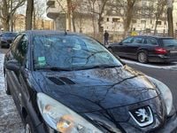 Gebraucht Peugeot 206+ 74 PS (54 kW) 2011 Schwarz Kleinwagen