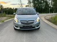 Gebraucht Opel Meriva Innovation 140 PS (102 kW) 2014 Silber Van / Kleinbus