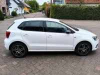 Gebraucht VW Polo 75 PS (55 kW) 2015 Weiß Limousine