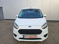 Gebraucht Ford Tourneo Trend 101 PS (74 kW) 2018 Weiß Kombi
