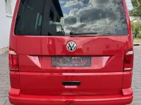 Gebraucht VW Multivan Trendline 150 PS (110 kW) 2017 Rot Van / Kleinbus