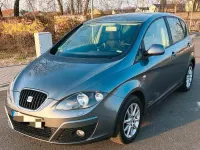 Occasion Seat Altea 105 ch (77 kW) 2012 Gris Berline