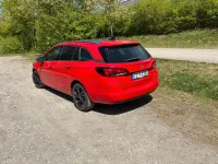 Gebraucht Opel Astra 150 PS (110 kW) 2018 Rot Kombi