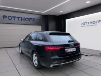 Gebraucht Audi A4 Advanced 190 PS (139 kW) 2022 Mythosschwarz metallic Kombi