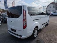 Gebraucht Ford Tourneo 131 PS (96 kW) 2020 Frostweiß Van / Kleinbus