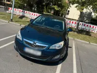 Gebraucht Opel Astra 115 PS (84 kW) 2011 Blau Kleinwagen